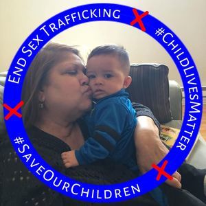 Meet your Posher, Natividad